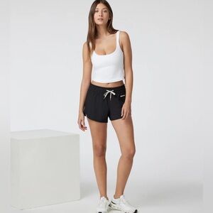 NWT VUORI Clementine 4" Short 2.0 SHORTS BLACK